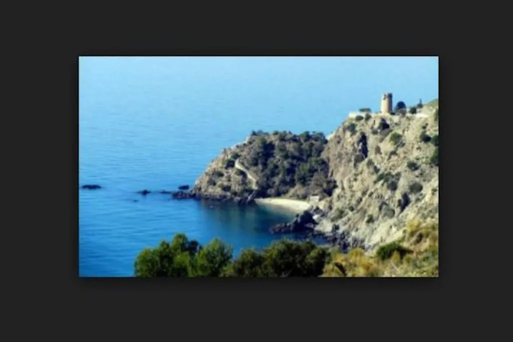 Cozy Cottage In Nerja , Malaga. Private Pool. Wifi 0*,  İspanya