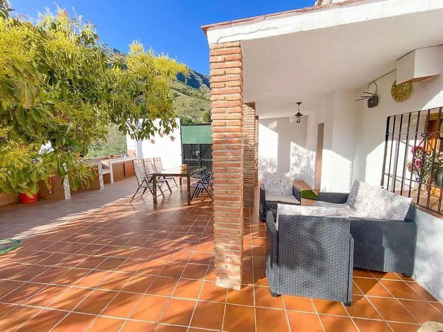 Cozy Cottage In Nerja , Malaga. Private Pool. Wifi Tatil Evi