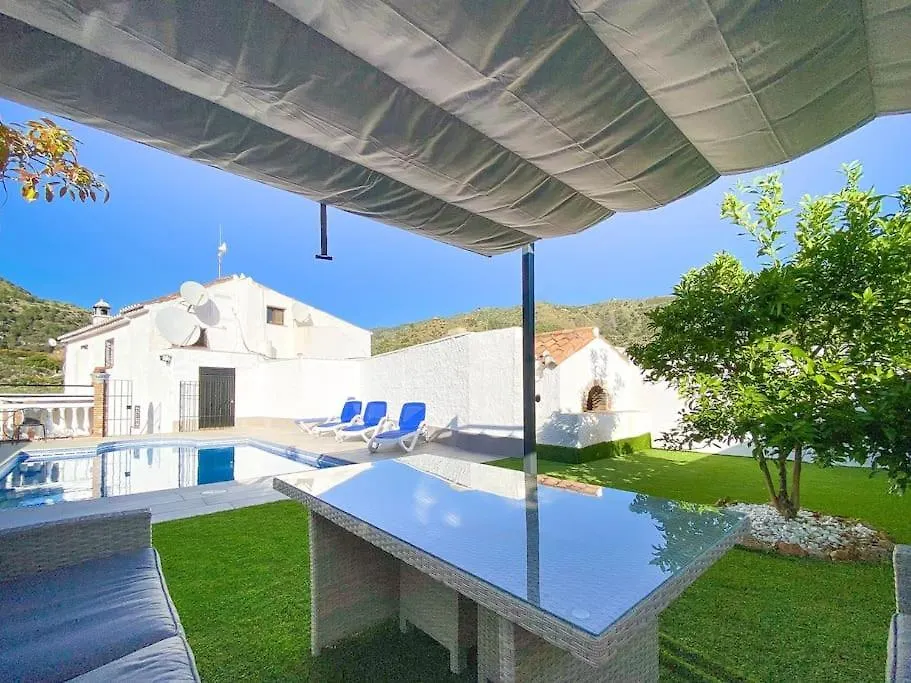 Tatil Evi Cozy Cottage In Nerja , Malaga. Private Pool. Wifi İspanya