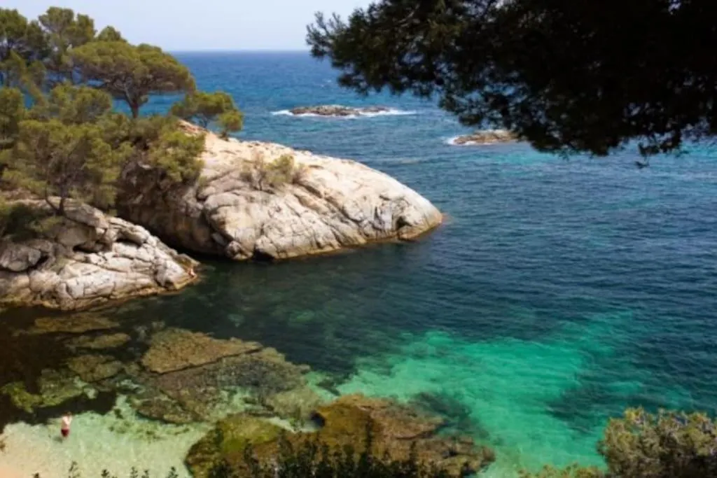 Cozy Cottage In Nerja , Malaga. Private Pool. Wifi 0*,  İspanya