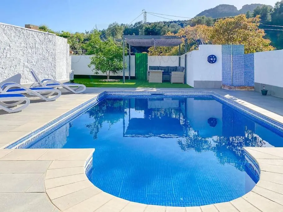 Tatil Evi Cozy Cottage In Nerja , Malaga. Private Pool. Wifi İspanya