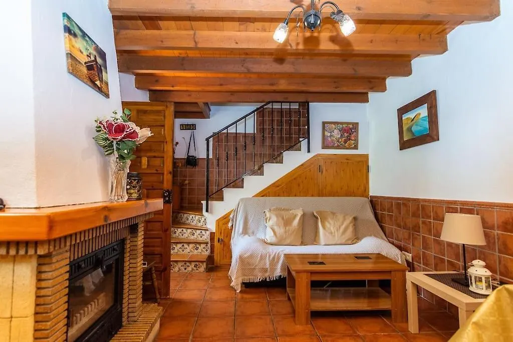 Hébergement de vacances Cozy Cottage In Nerja , Malaga. Private Pool. Wifi